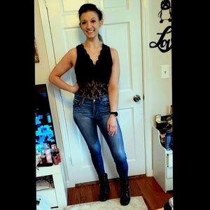 Meet your Posher, Maegan